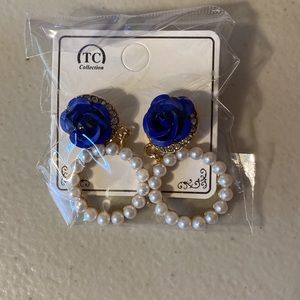 Rose hoop earrings